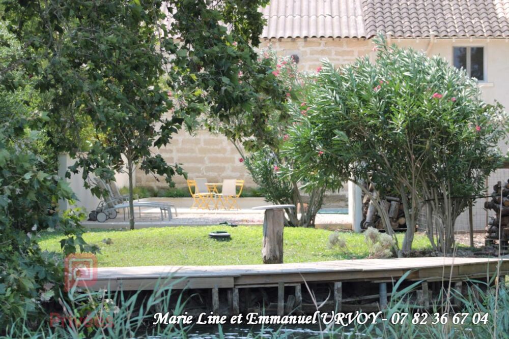 Mas en pierre en campagne - 125 m² - 3 chambres - jardin 685 m²