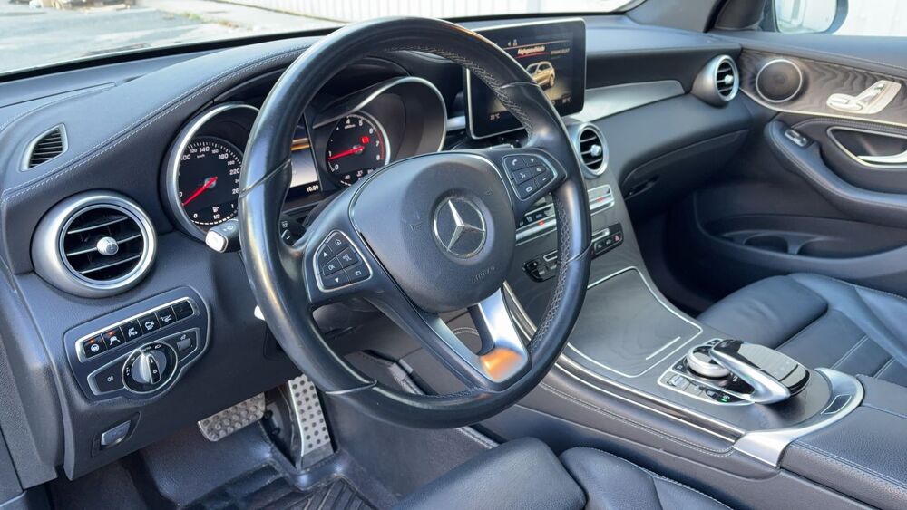 Classe GLC 250 211 4Matic 9G-Tronic Fascination - Toit ouvrant 2016 occasion 92160 Antony