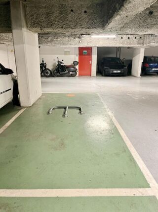  Parking / Garage � vendre 