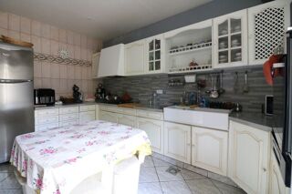  Maison à vendre 9 pièces 205 m²