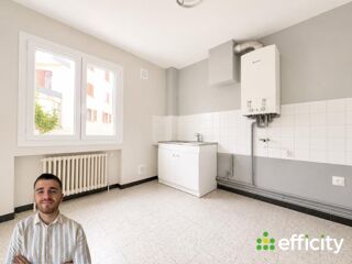  Immeuble à vendre 210 m²