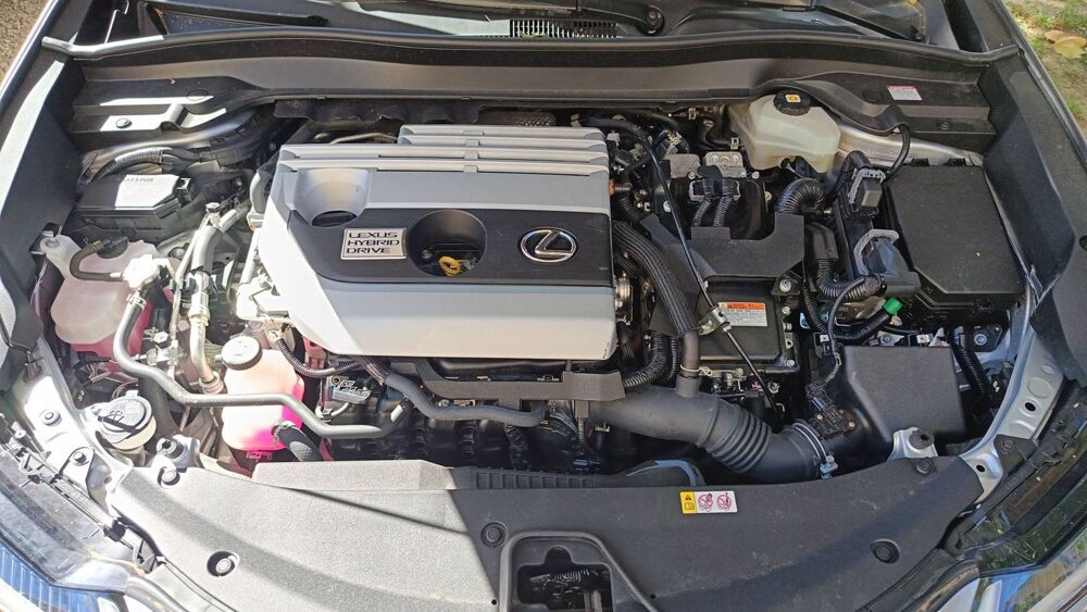 UX 250H 2.0 VVT-iE 184 F Sport 2021 occasion 84350 Courthezon