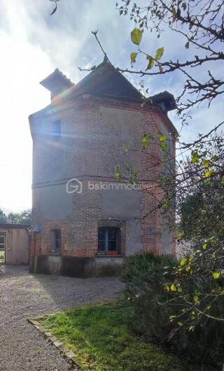  Propriété/château à vendre 1 pièce 300 m²