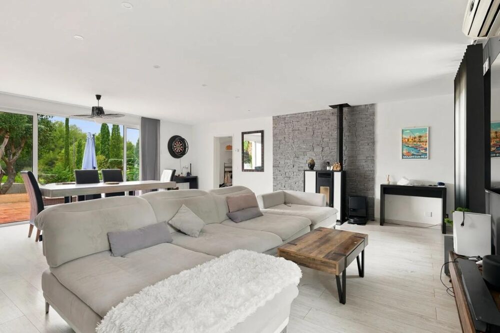 Vente Maison Maison de 6 pièces de 160 m² à Sanary-sur-Mer Sanary sur mer