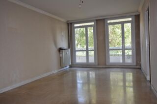  Appartement à vendre 4 pièces 84 m²