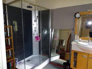  Immeuble � vendre 6 pi�ces 121 m�