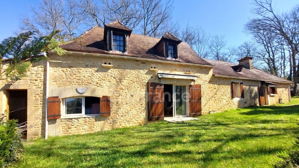 Vente Maison Maison en pierres à Coux et Bigaroque 150m² avec 6 pièces, 3 chambres, 2 garages et atelier, terrain de 5577m², sans vis à vis a Coux et bigaroque