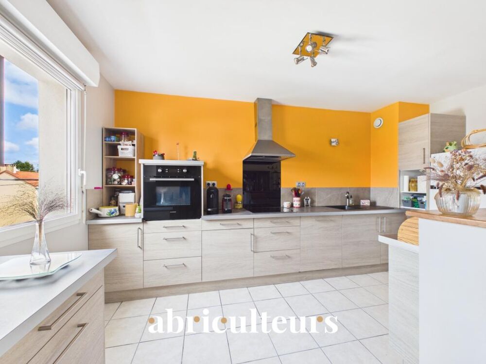 Joli T3 de 75 m2 avec balcon en vente proche du bourg de Saint Sébastien /Loire, (44230)