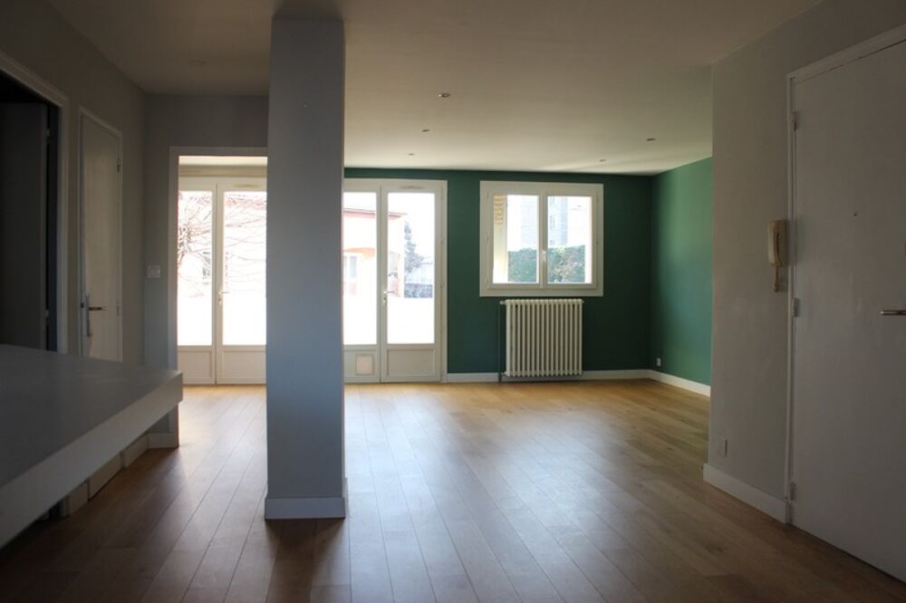 Vente Appartement TOULOUSE (quartier Saint-Agne, rue Elvire), Métro Saint-Agne Appartement 58 m², deux balcons et un parking privatif Toulouse