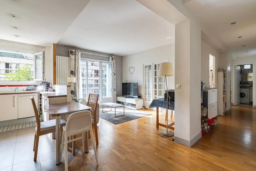 Vente Appartement Appartement de 3 pièces de 62 m² situé à Paris Paris 17