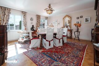  Villa � vendre 6 pi�ces 290 m�