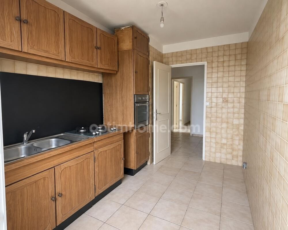 Vente Appartement AULNAY-SOUS-BOIS – DERNIER ÉTAGE – 3 CHAMBRES – RER B À PROXIMITÉ Aulnay sous bois