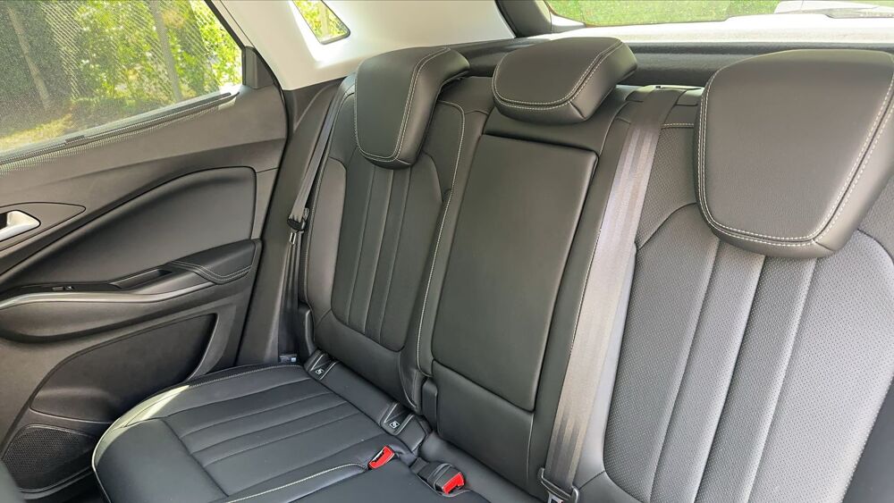Grandland x 2.0 Diesel 177 EAT8 Ultimate - Automatique 2020 occasion 69330 Meyzieu