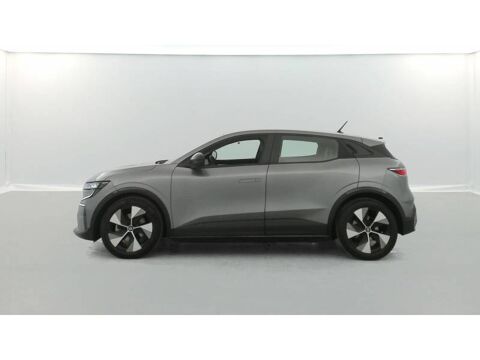 M&eacute;gane E-Tech EV60 220 ch super charge Equilibre 2022 occasion 29600 Morlaix