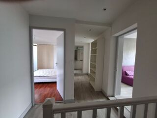  Maison à louer 6 pièces 139 m²