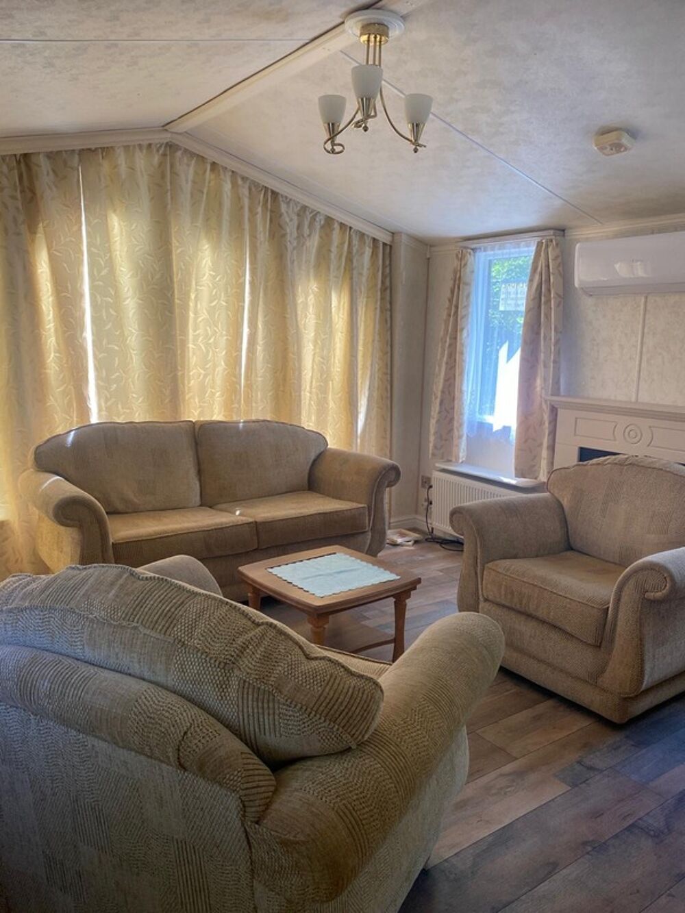 Atypique Mobil Home grand confort à vendre 3 pièces DARVAULT (77)