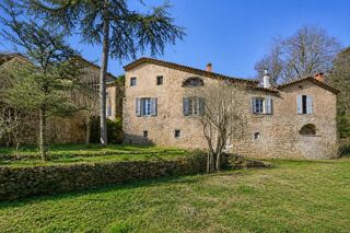 Maison à vendre 10 pièces 300 m²