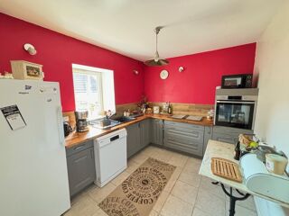  Maison  vendre 6 pices 185 m