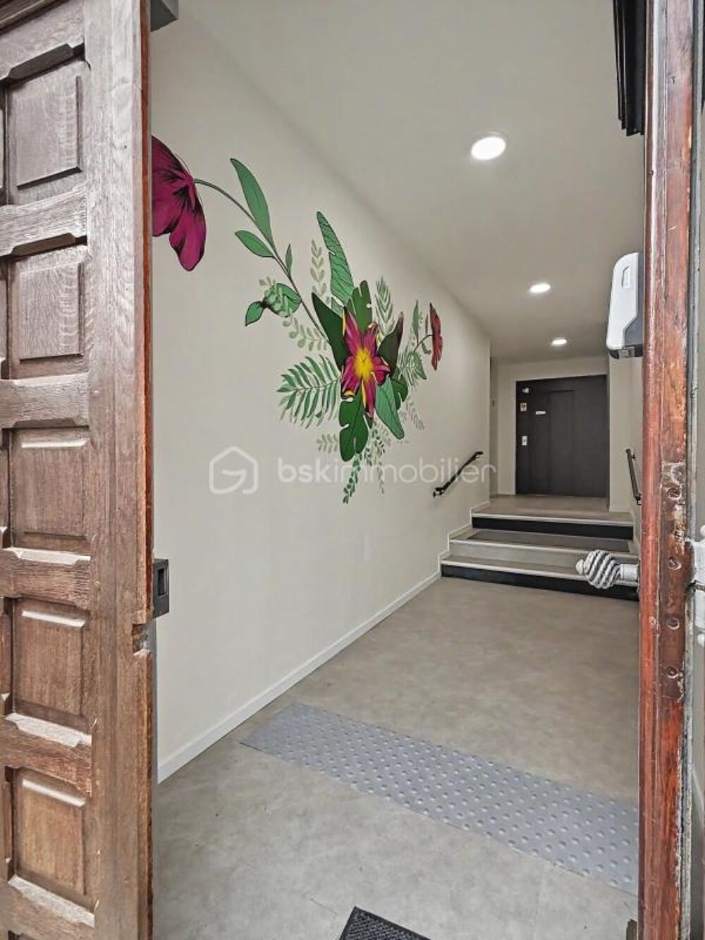 HYPER-CENTRE DAMIENS  APPARTEMENT T3 DE 67 M² AU 1ER ÉTAGE AVEC ASCENSEUR