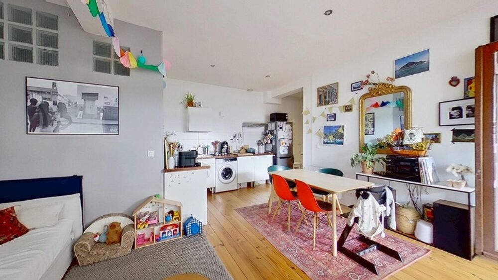 Vente Appartement Duplex avec terrasse – À 4 min du métro Robespierre Bagnolet