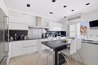  Maison à vendre 9 pièces 262 m²