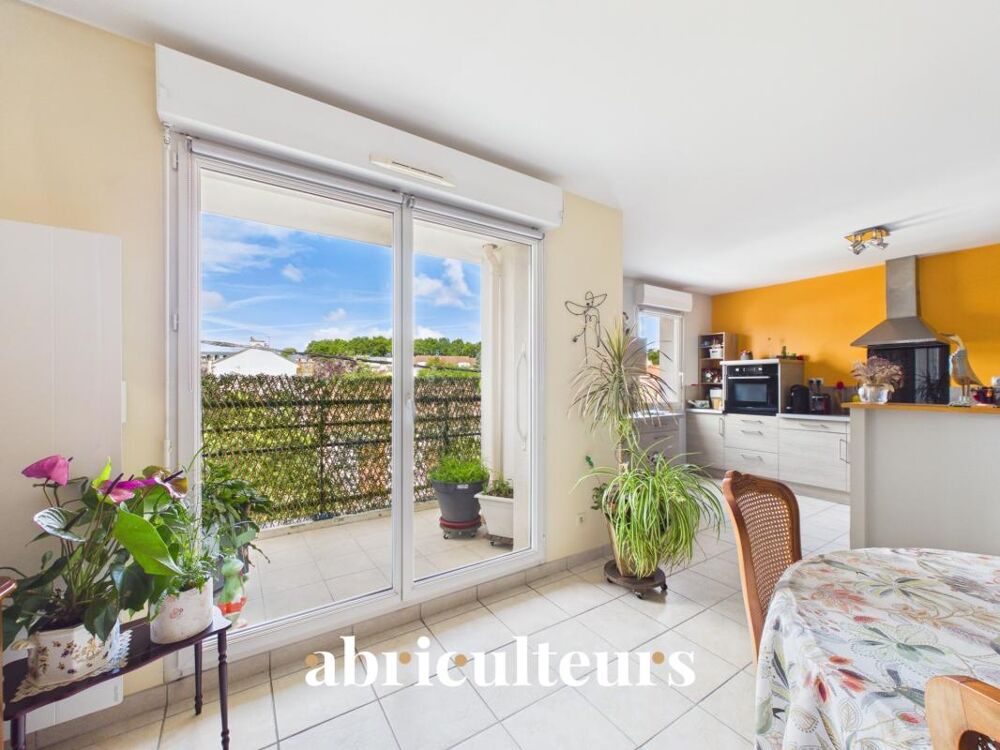 Joli T3 de 75 m2 avec balcon en vente proche du bourg de Saint Sébastien /Loire, (44230)
