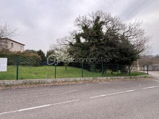  Terrain à vendre 835 m²