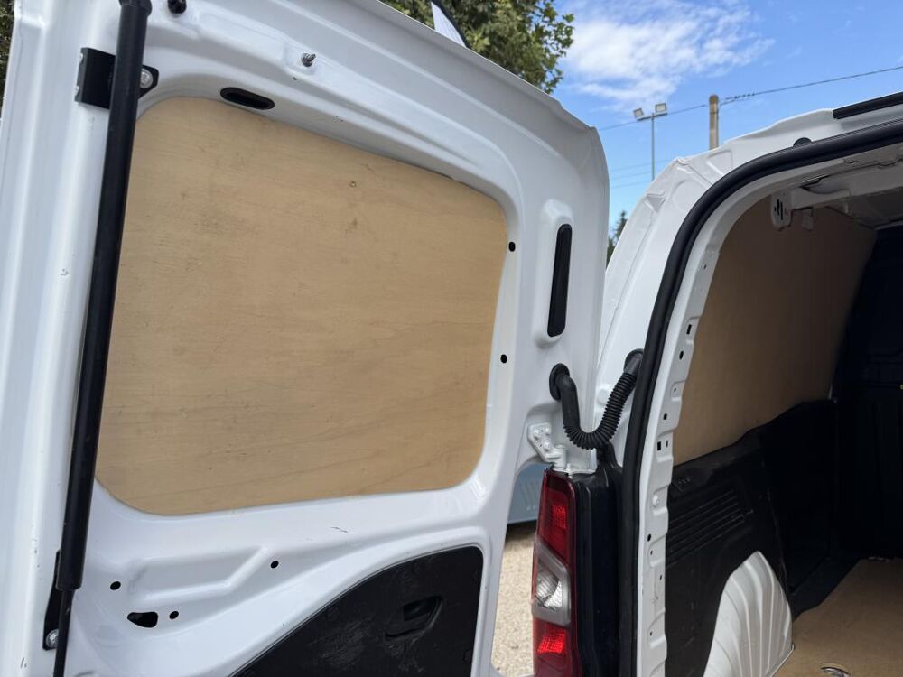 Berlingo Driver M 1000 1.5 BlueHDI 100 CV BVM5 2020 occasion 84300 Cavaillon