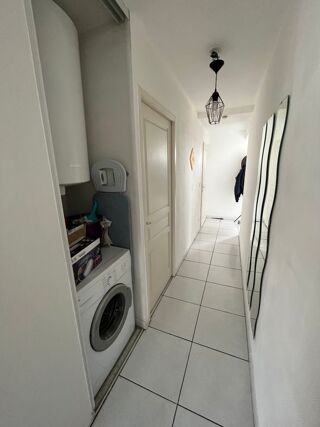  Appartement à louer 2 pièces 40 m²