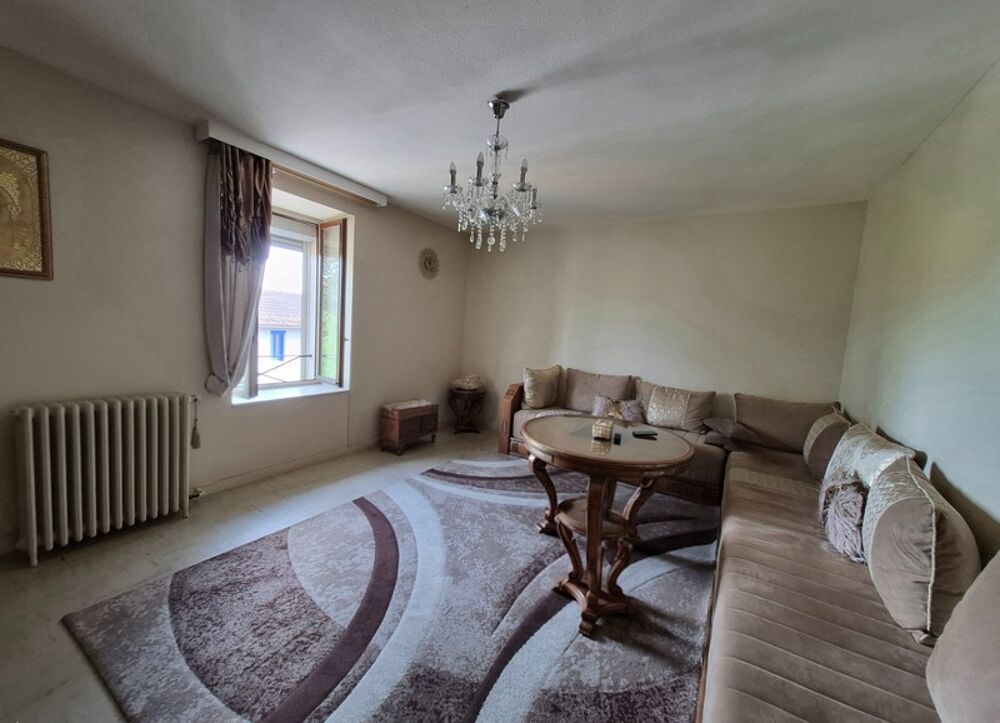 Maison à vendre 7 pièces CLAIRVAUX LES LACS (39)