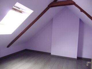  Appartement à louer 4 pièces 82 m²