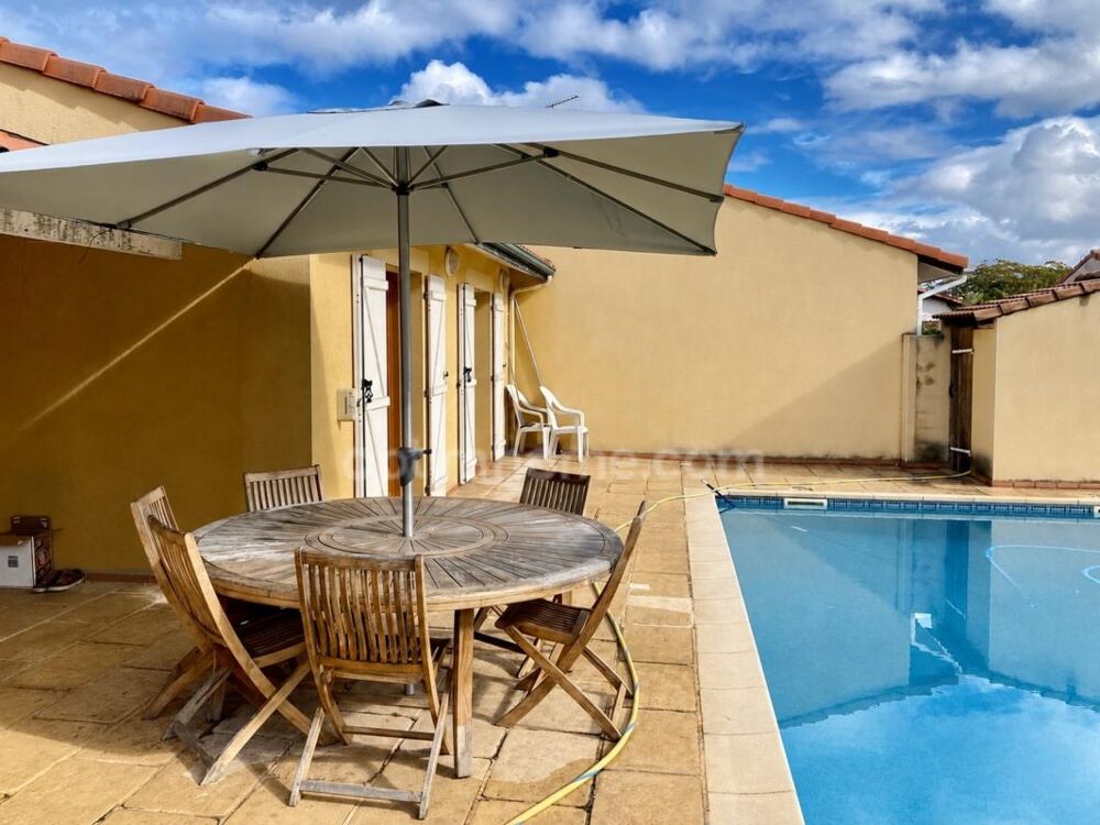 BLAGNAC  MAISON T5/6 DE PLAIN-PIED AVEC PISCINE, GARAGE ET ATELIER  ODYSSUD À 10 MIN À PIED