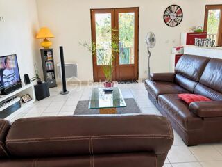  Immeuble à vendre 7 pièces 144 m²