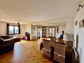  Maison � vendre 6 pi�ces 220 m�