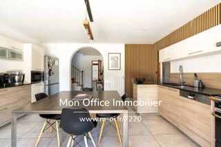  Maison à vendre 6 pièces 237 m²