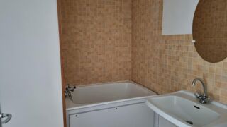  Immeuble � vendre 12 pi�ces 213 m�