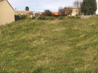  Terrain à vendre 680 m²