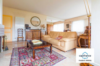  Maison  vendre 7 pices 215 m