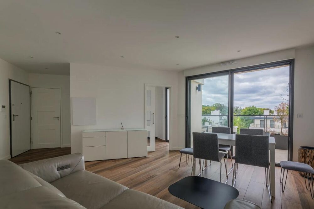 La Varenne Saint Hilaire bords de Marne - appartement climatisé de 3 pièces - 66,8 m² Carrez et 83,37 m2 au sol