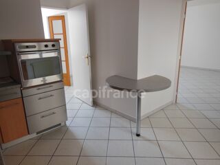 Appartement à louer 4 pièces 105 m²