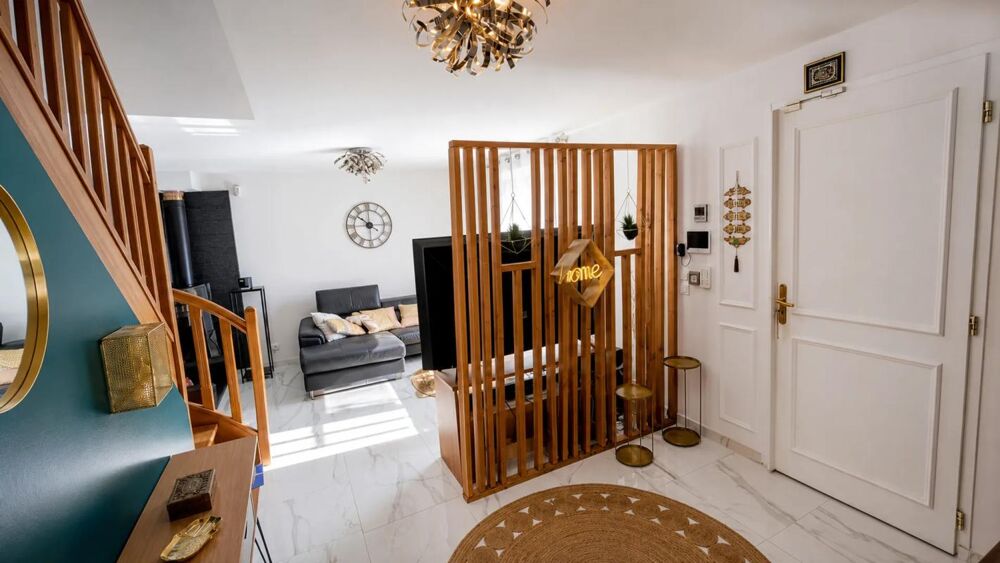 Maison de 7 pièces de 140 m² à Clichy-sous-Bois