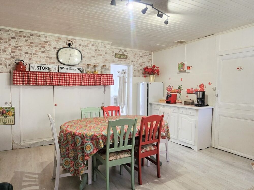 Vente Maison Jolie Maison avec jardin - grange et garage - à vendre 4 pièces CUZORN (Lot-et-Garonne 47) Cuzorn