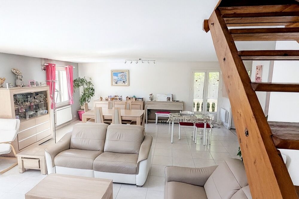 à vendre  Maison Eyguières (13430)