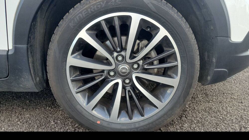 Crossland X 1.2 Turbo 110 EAT6 Ultimate 2018 occasion 63000 Clermont Ferrand