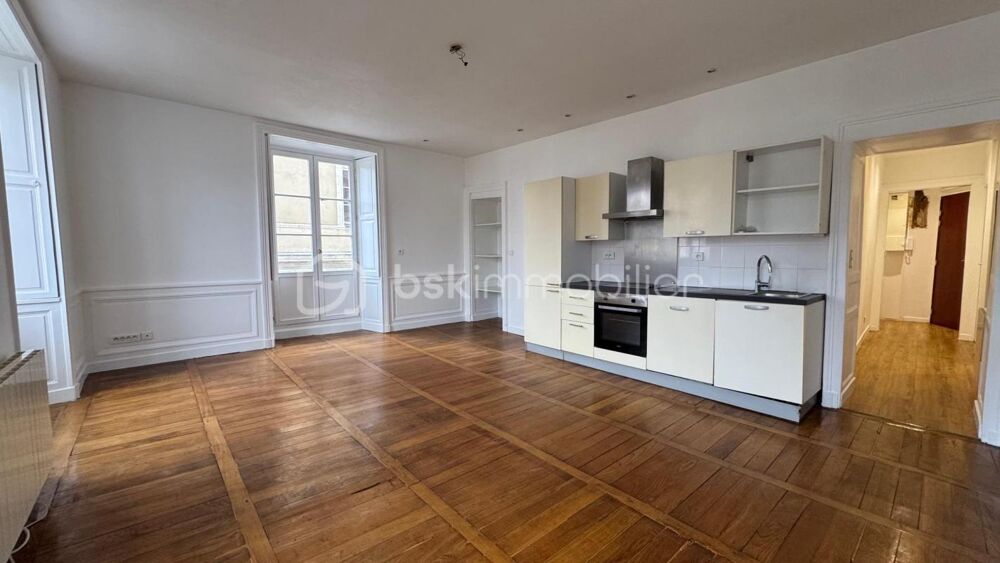 Vente Appartement Bel appartement de caractère T2 – 57 m2 – Hyper Centre Ville de RENNES Rennes