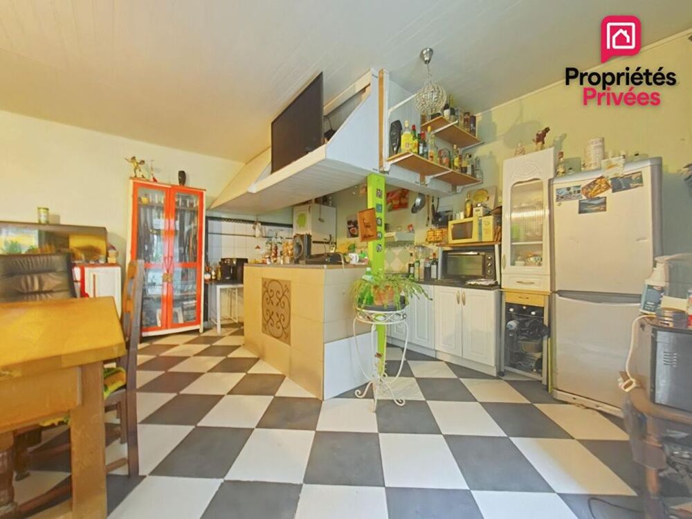 Vente Maison Maison Raissac D Aude 9 pièce(s) 220 m2 avec garage et cour Raissac d aude