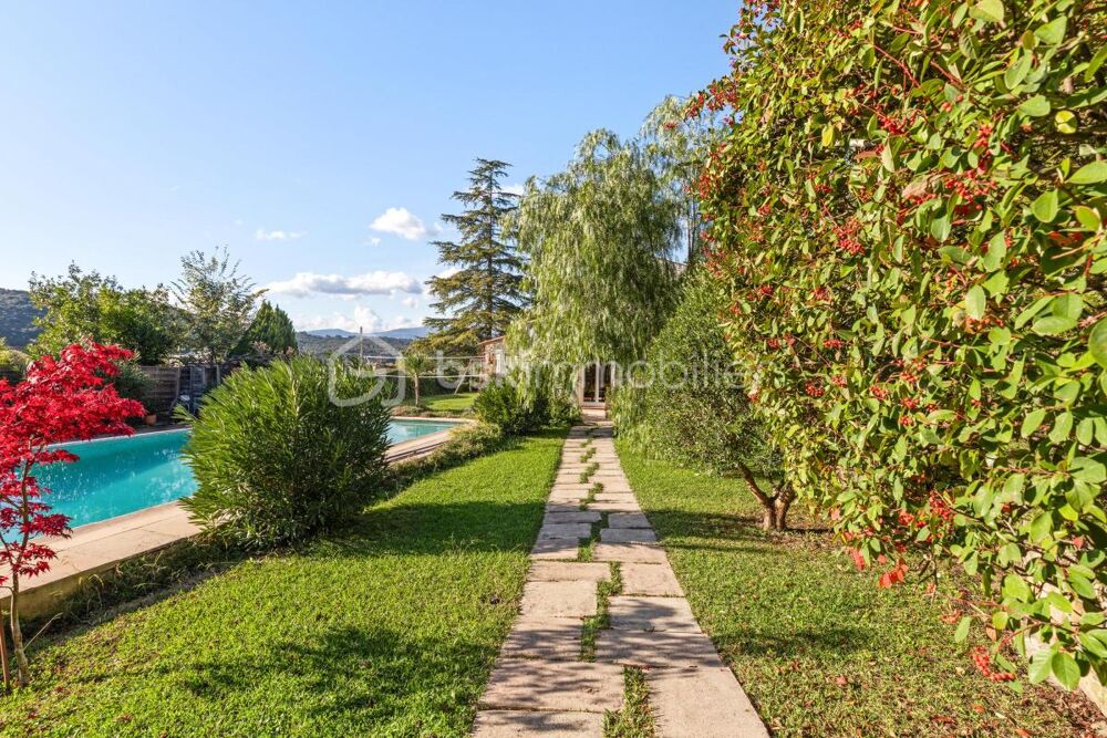 Villa provençale avec piscine, dépendance et vue dégagée  Calme absolu entre La Colle-sur-Loup et Villeneuve-Loubet