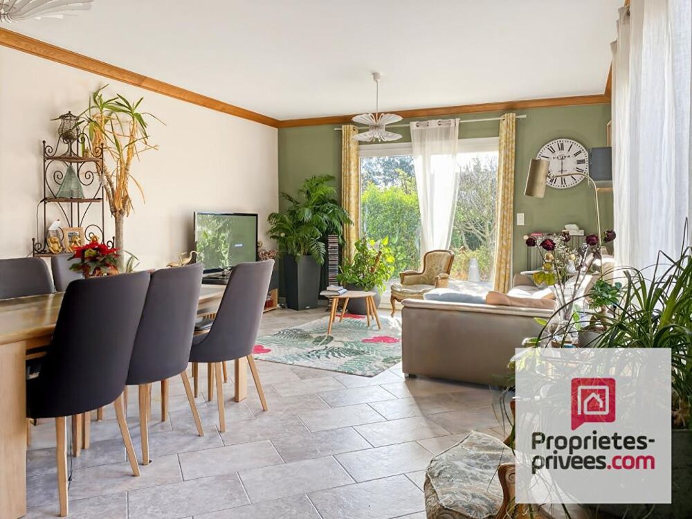 Auxerre - Maison 10 pièce(s) 156 m2 avec piscine couverte