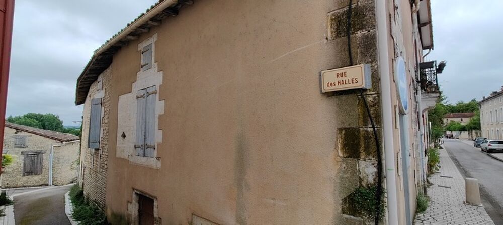 Dpt Charente (16), à vendre SAINT AMANT DE BOIXE maison P3 - Terrain de 130