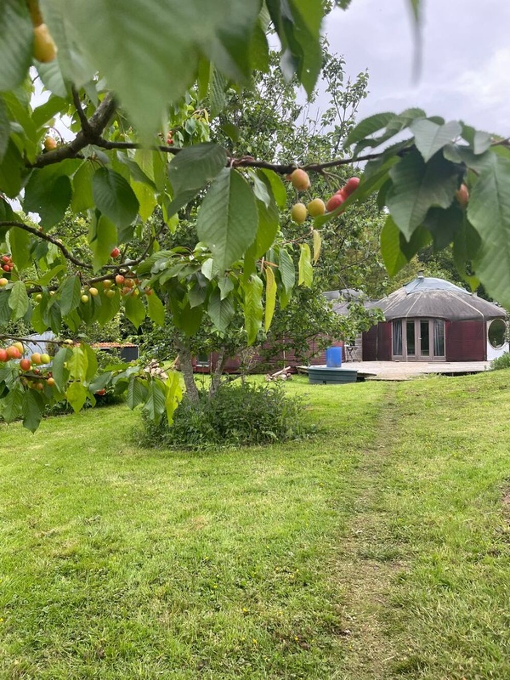 ? Écolieu en centre bourg - 2,4 ha - Scaër